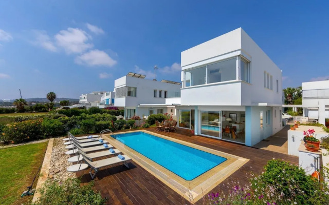 Protaras Seafront Villa Alia