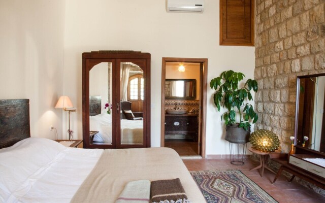 Beyt El Jabal Guest House - Der el Qamar