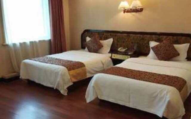 Fushun Tiantian Hotel (Mudanjiang High-speed Railway Wanda Branch)