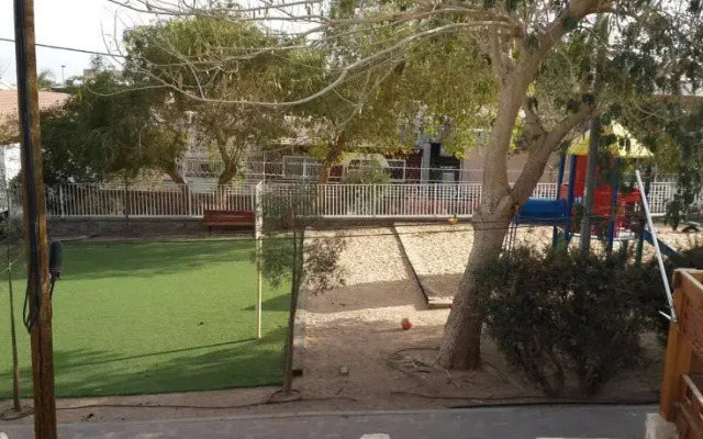 Eilat Baktana