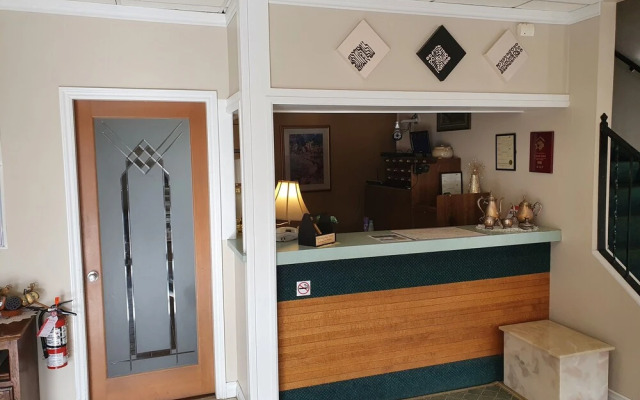 Lillooet Hotel Victoria