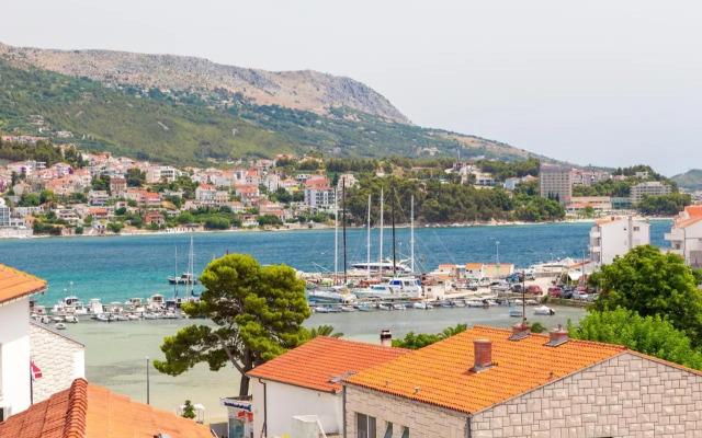 Villa Mare's 2