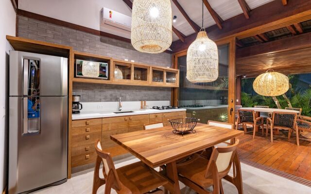 Colibri Beach Villas