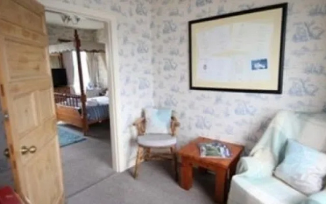 Three Acres Inn & Restaurant