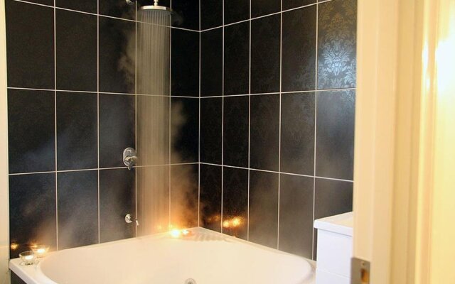 Springs Creek on 7th