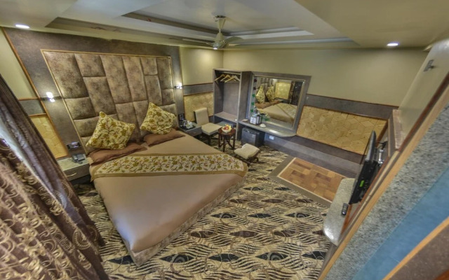 Eden Resorts and suits