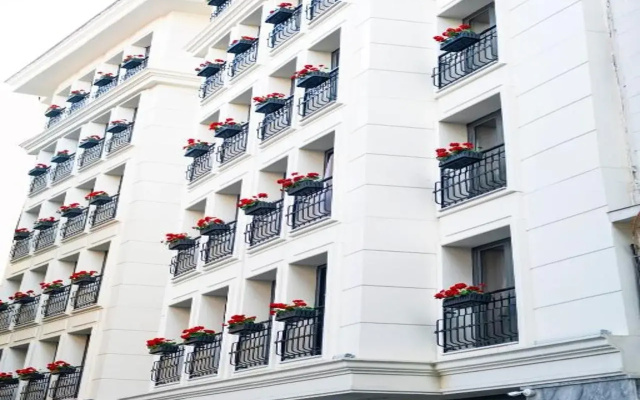 Pera Star Hotel