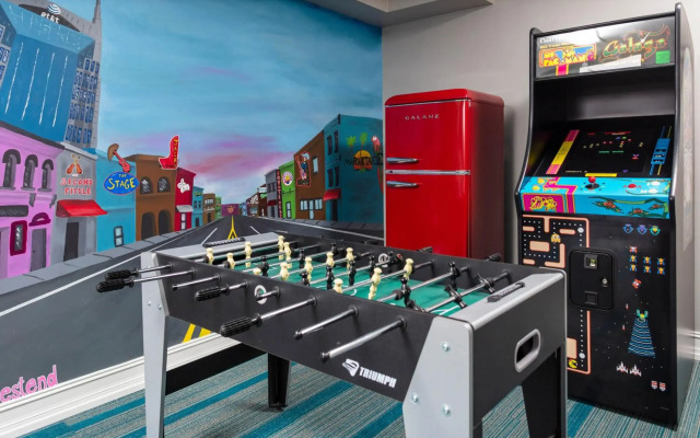 Aloft Nashville West End