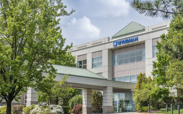 Wyndham Hamilton Park Hotel and Conference Center