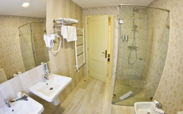 Pensiunea Sarea-n Bucate