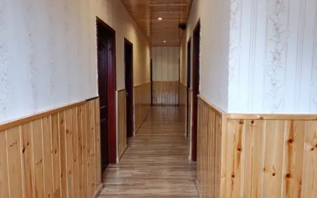 Wolongshoumorenjiakezhan