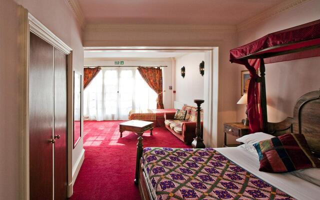 iHoliday Hotel