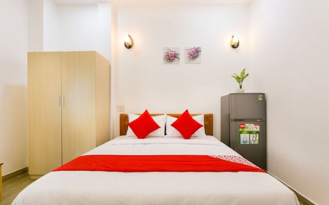 OYO 143 The K9 Central Hotel