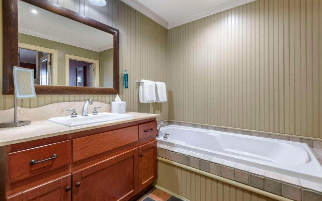 Hilton Grand Vacations Club Blue Mountain Canada