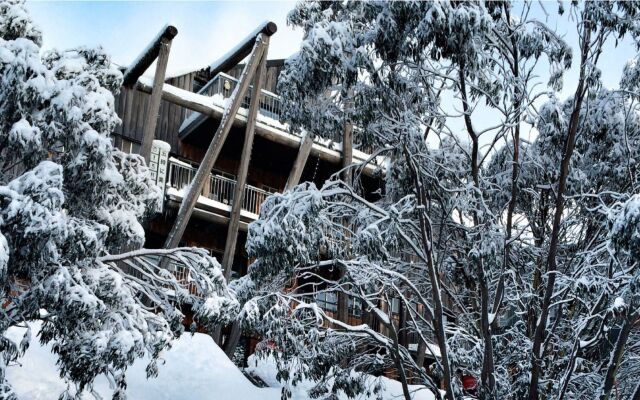 Silverski Hotel and Apartments