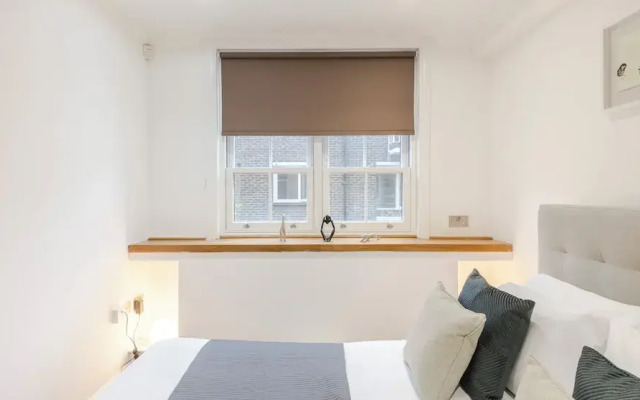 Lovely 2-bed House in Knightsbridge Central London