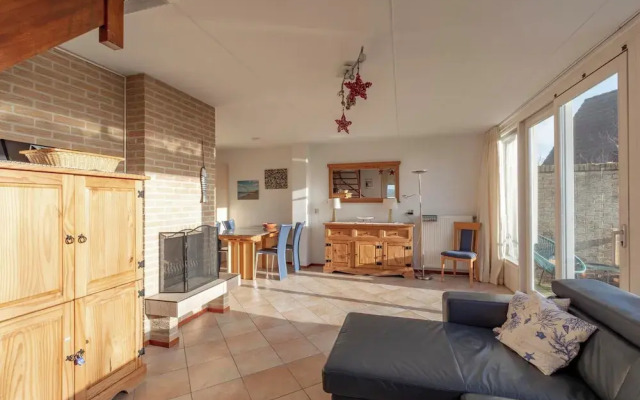 Alluring Holiday Home Near Beach