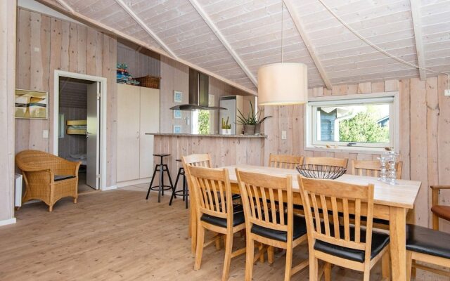 8 Person Holiday Home in Hemmet