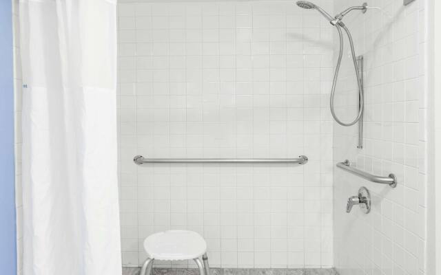 Red Roof Inn Franklin, TN