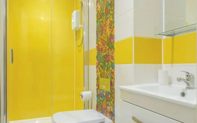 Priestley House Apartment - City Retreat