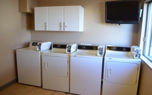 Best Western West Towne Suites
