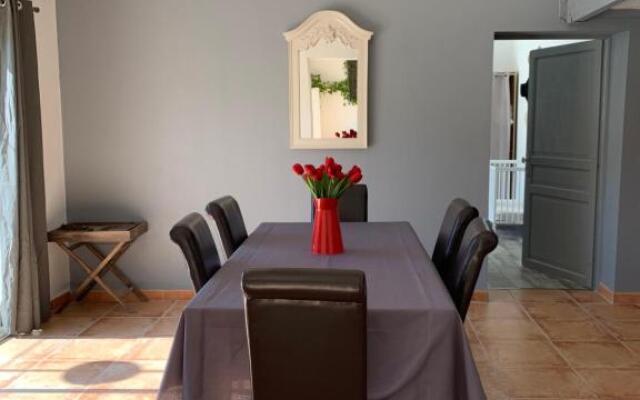 Le Mazet Des Joncs en Provence