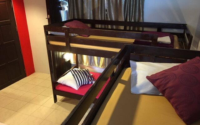 Hua Hin Paradise Guest House