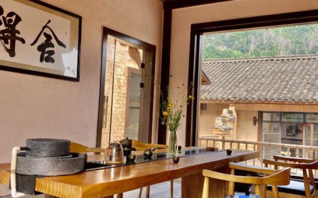 Loushixiehou Guesthouse