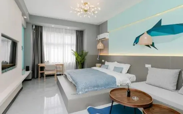 YOUANDME Smart Homestay (Longmen High-speed Railway Station Baolong Plaza)