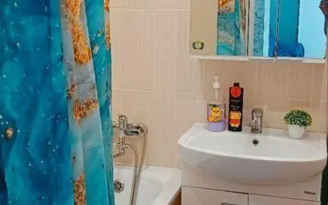 Apartments on Kuryzhova street 19k2