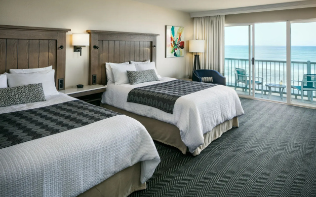 Beachfront Inn