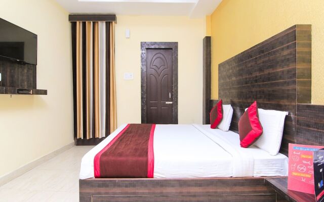 OYO Flagship 8393 Hotel Park Avenue
