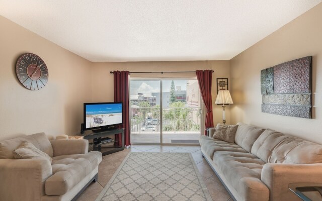 Madeira Norte 206 by Vtrips