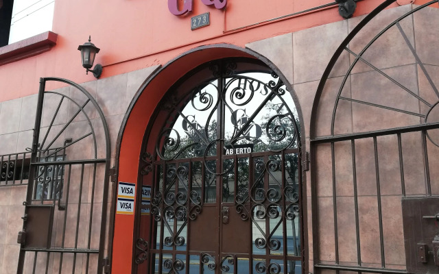 Hostal GQ