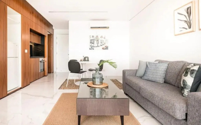 2Br Seaview