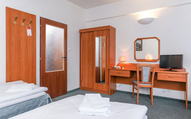Hotel Astra
