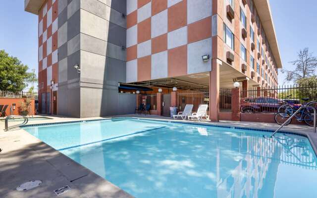 Best Western Los Angeles Worldport Hotel