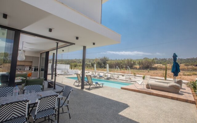 Protaras Elite Pearl Villa Ep17