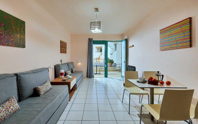 Bella Vista Hotel by Checkin