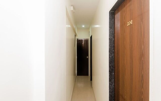 Oyo 11917 Hotel Symphony Grand