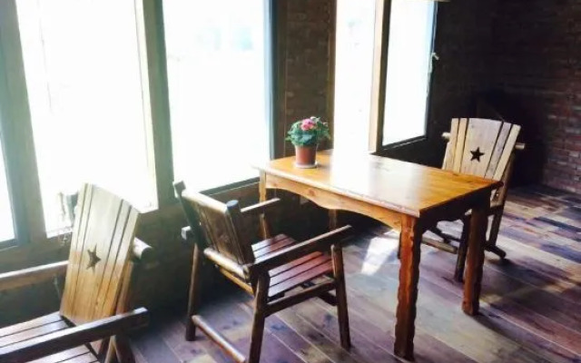 Mogan Mountain Yinxiang Xiwuli Hotel