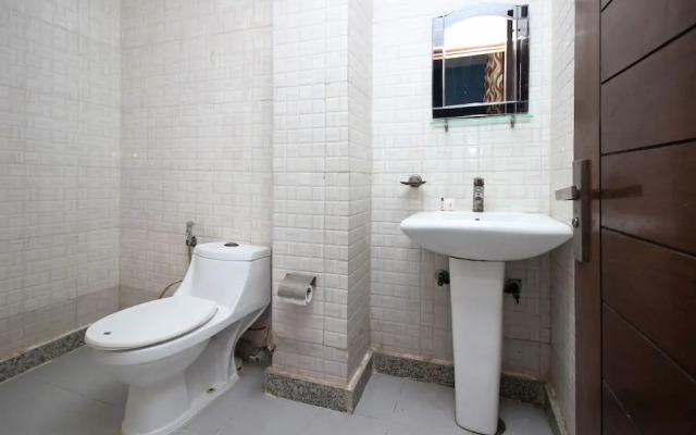 The Metro Star Hotel, Jasol