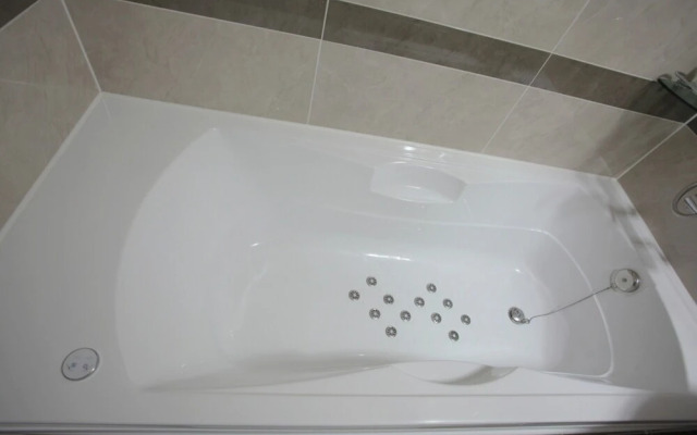 Icheon J Hotel