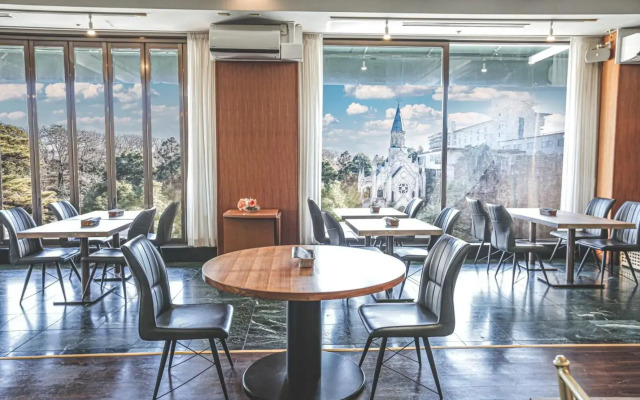 Hotel Crystal Palace
