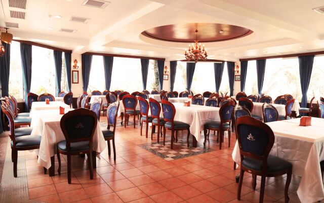 Shangrila Boutique Hotel