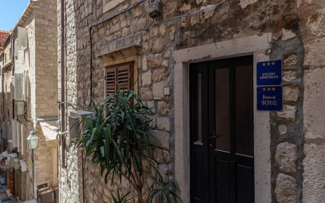 Old Town Charming Nest
