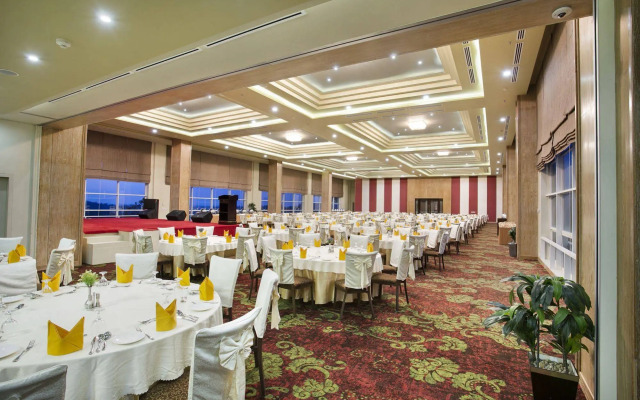 Grand Sultan Tea Resort & Golf