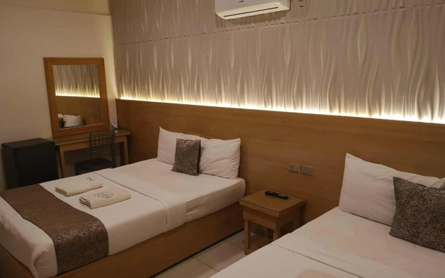 Bamboo Garden Business Inn