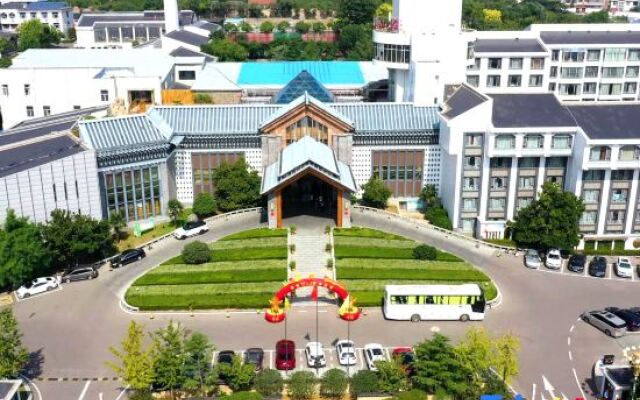 Dongyue Hotel