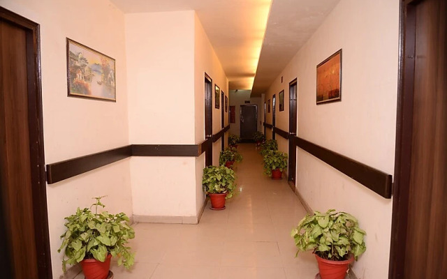 Sparsh Hotel & Resort